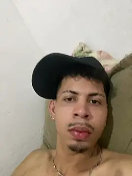 tiago029 (M twink) - #anal #bisexuals #black-hair #brazilian #cam2cam #hd #kissing #middle-priced-privates #mobile #portuguese-speaking #shower #skinny #top #twinks #white