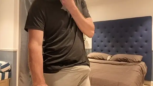 Marrymeplz webcam