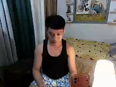 xshyboyx live cam on StripChat
