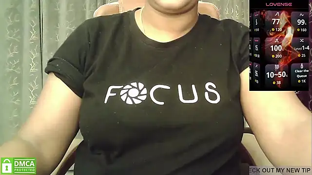 Spandana_Sweety live cam on StripChat
