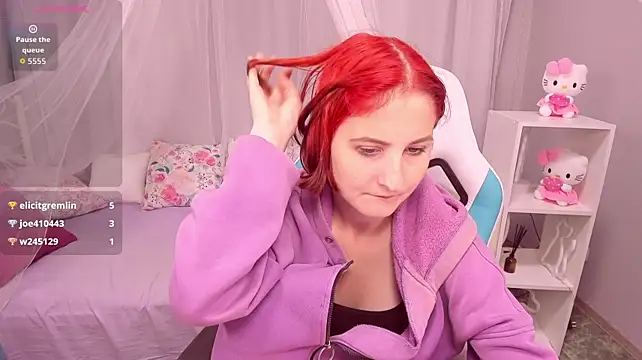 KiraDuvall live cam on StripChat