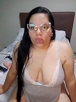 BethaXXX live cam on StripChat