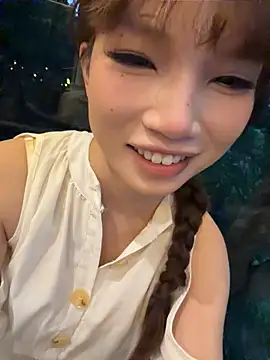 Yiyi-707 webcam