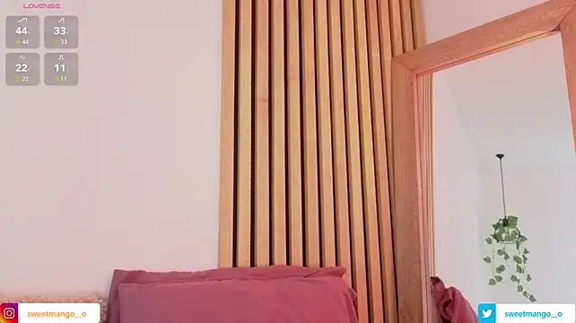 Sweetmango_ live webcam
