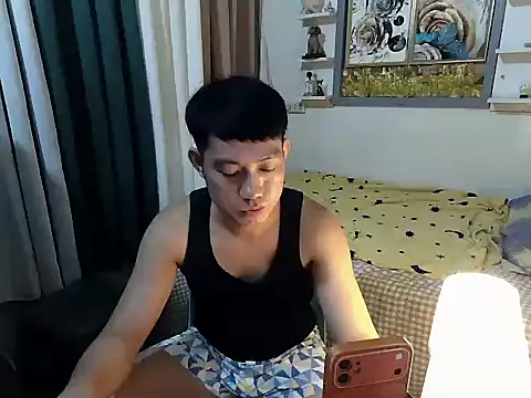 xshyboyx (M young) - FINDING FOR SERIOUS RELATIONSHIP