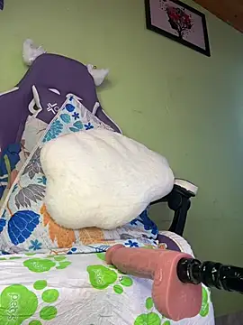 KattalellaGomez webcam