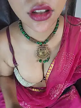 callmeshreya webcam