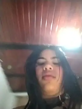 Bicky_25 live cam on StripChat