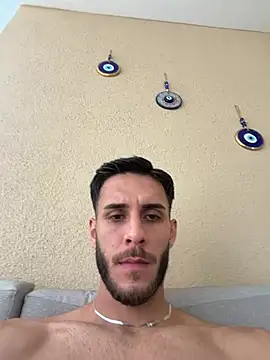 suissegigolo1 live sex cam