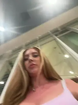 Amiraxevans webcam