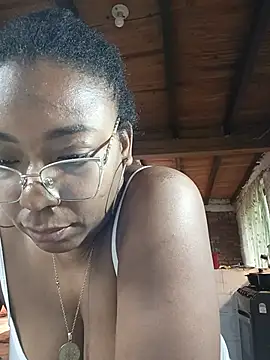 ChanneldelaCroix live cam on StripChat