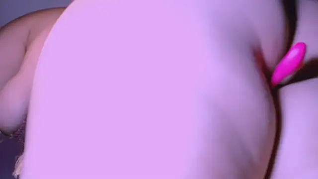 Honey_Lucy1 webcam