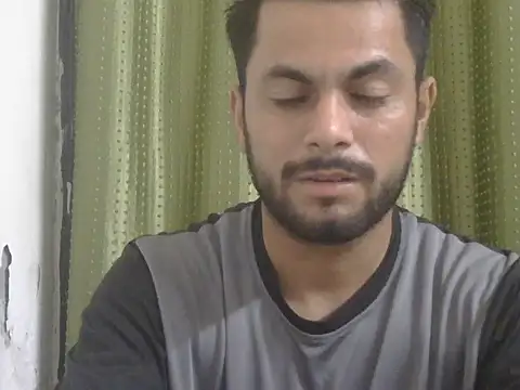 Stubborndesiboy webcam