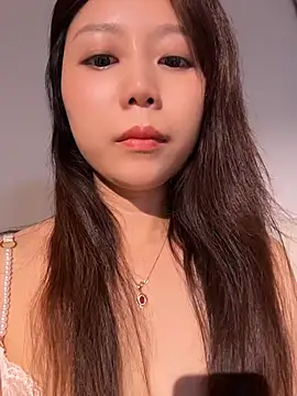 xiaoyizi20261 (F milf) - 完成目标可选：抚摸阴蒂、手指入穴、M腿、假阳具抽插、后入视角、上帝视角