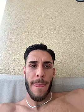 suissegigolo1 live sex cam
