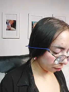 valentina_swallow 🕉 nude chat