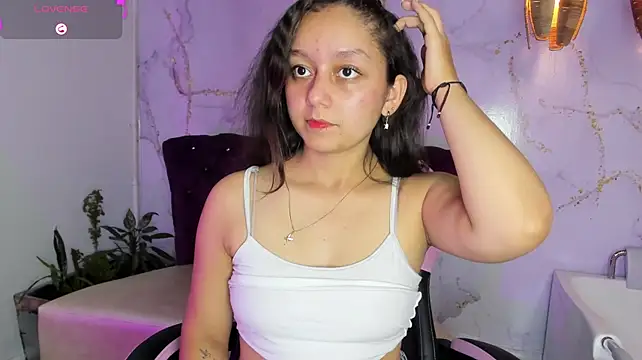 katy_sweet19 Momentaufnahme des Live-Raums auf Stripchat