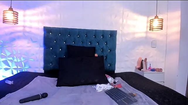 samantha_foxyy