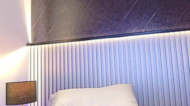 annie_hawk