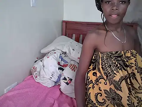 queen_zuri01 webcam