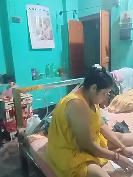 Goddess_mummy webcam