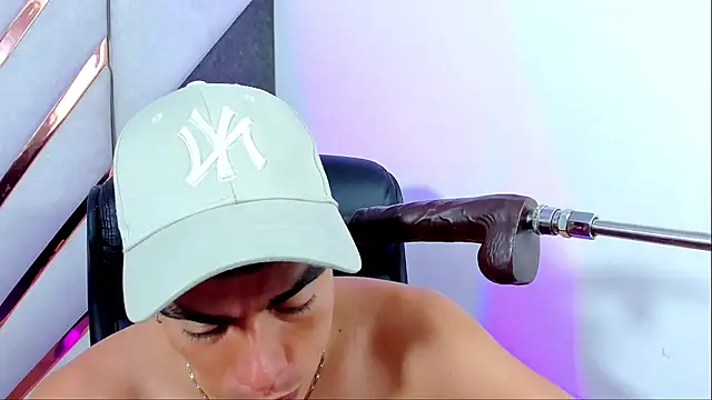 Alejandro_karter18 live sex cam