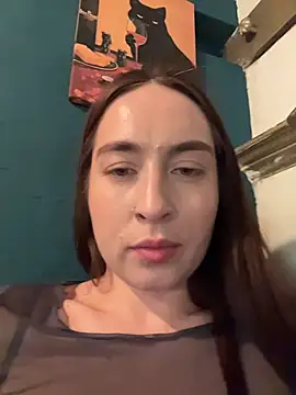 holly_play (F young) - scream YES DADDY in each ass slap in 📚
