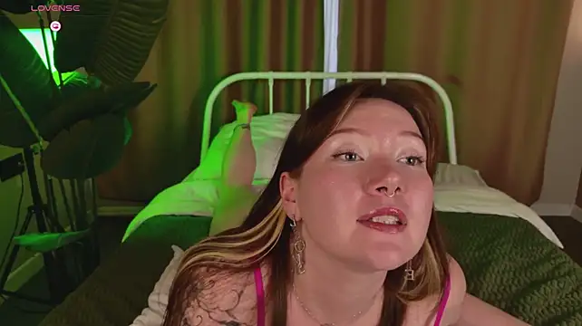 ash_hasmy (F young) - three clitoris under panties