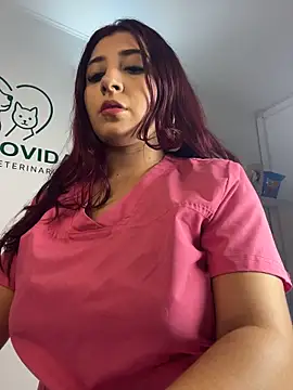 nahomy_benet (F young) - Take off your shirt and let your boobs