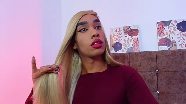 danikapaterrson (T young) - You hold back the orgasm.