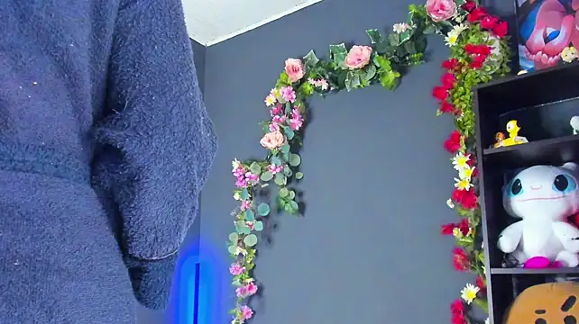 Kira_Exxe webcam