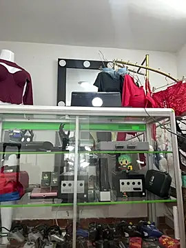 Gabriellaa19 webcam
