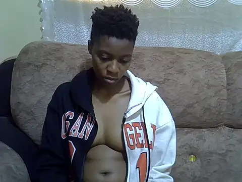 prettyy_joy webcam