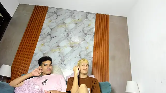 ROMMIE_HOT1 webcam