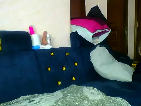 star-strip (F young) - TOY IN PUSSY