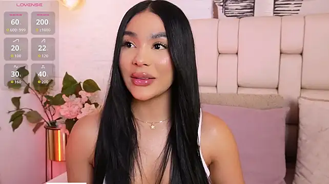 Ariia_Blaze webcam