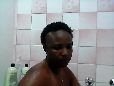 ChubbiGirl31 webcam