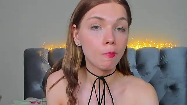 Blondy_Fina webcam