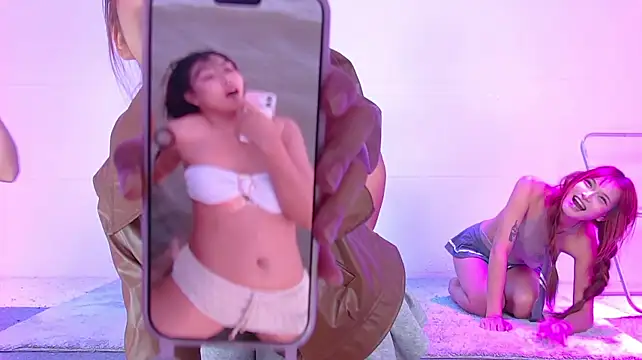 Velvet--girl webcam