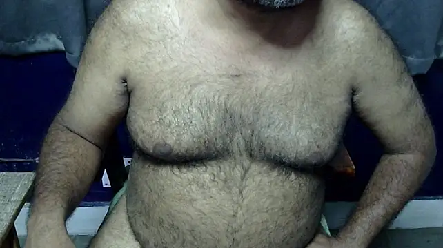 hairysubcub_70 (Ask my age) - Welcome To Daddy's Room. Make Daddy Cum.