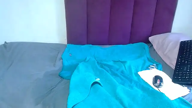 Juicy-luciey webcam