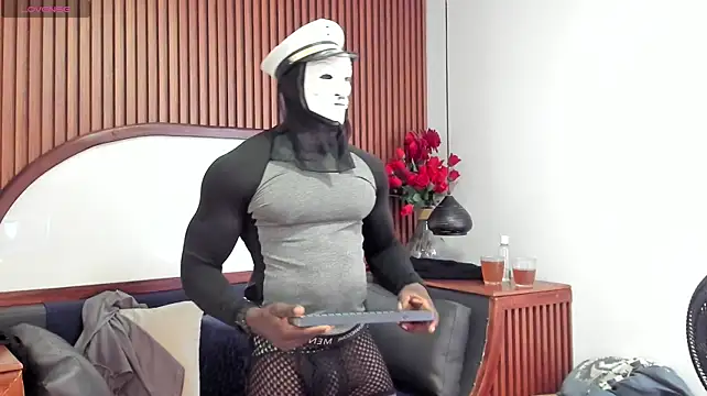 MarcusBlack_ live cam on StripChat
