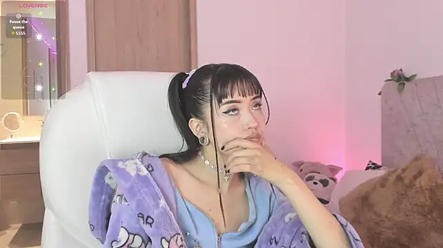 IIVY_KUSH webcam
