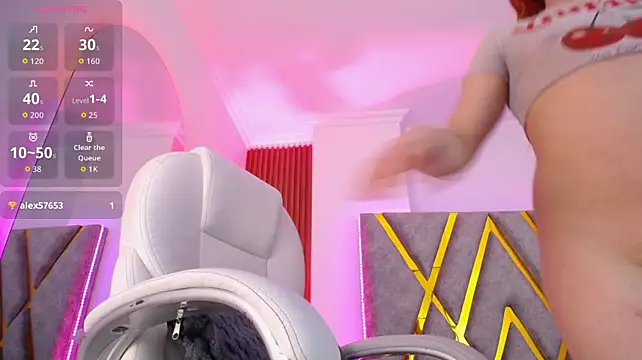 Lizza_Jones webcam