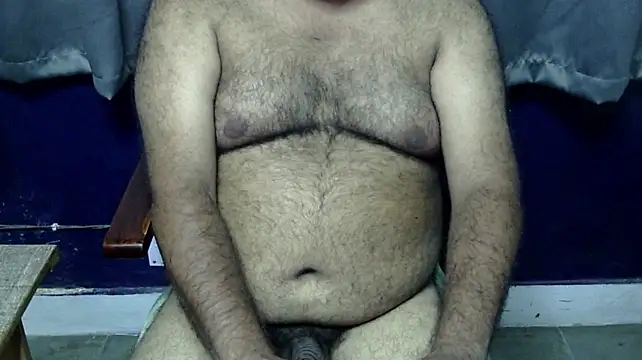 hairysubcub_70 webcam