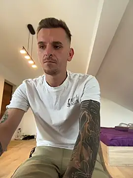 Huge_cock22cm avatar