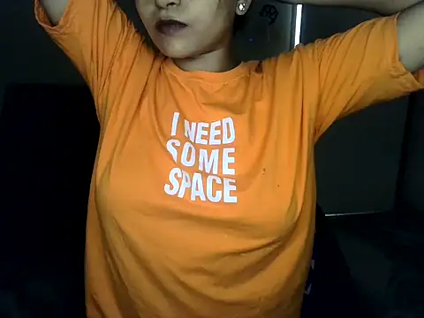 suhana-singh webcam