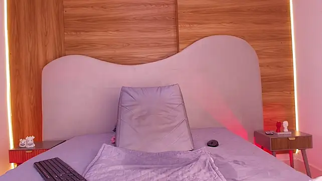 madi_stanf webcam