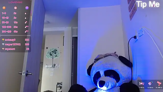 aprildumont live webcam