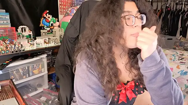 ShinyCherub webcam